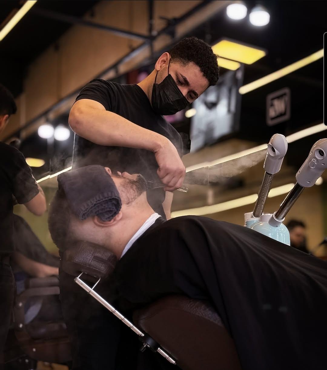 Ritual da navalha barba quente — Barbearia premium Santo André